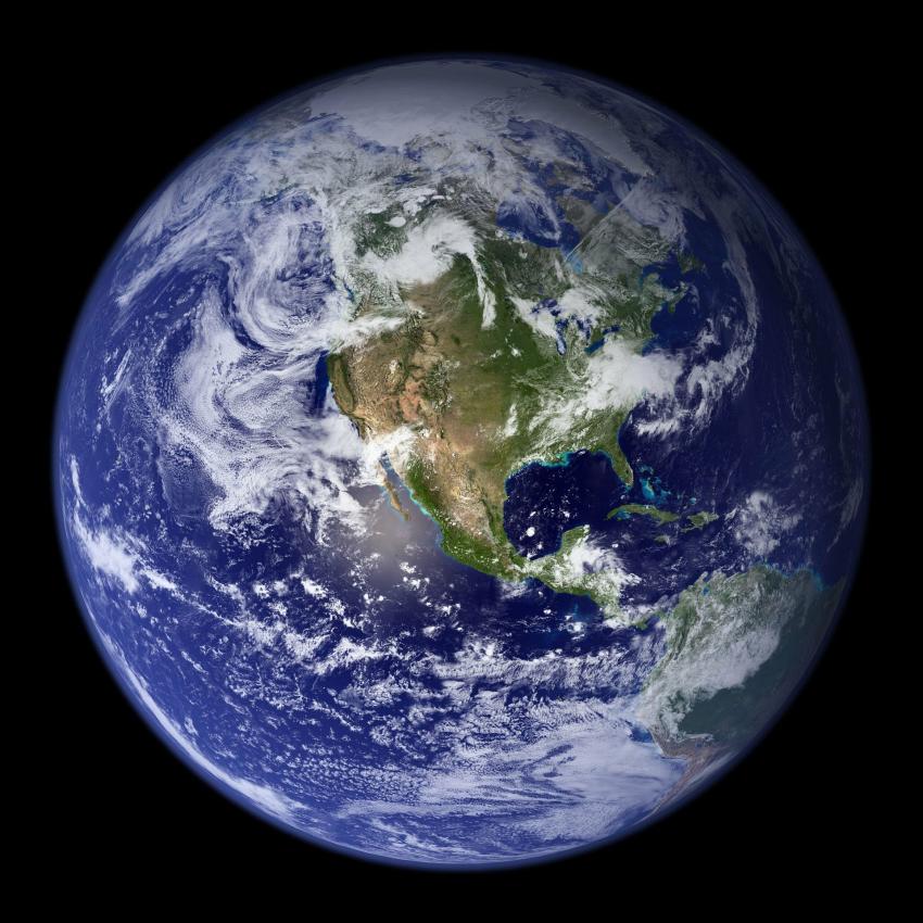 Астрономы озвучили 7 фактов о Земле, которые не включены в школьное образование