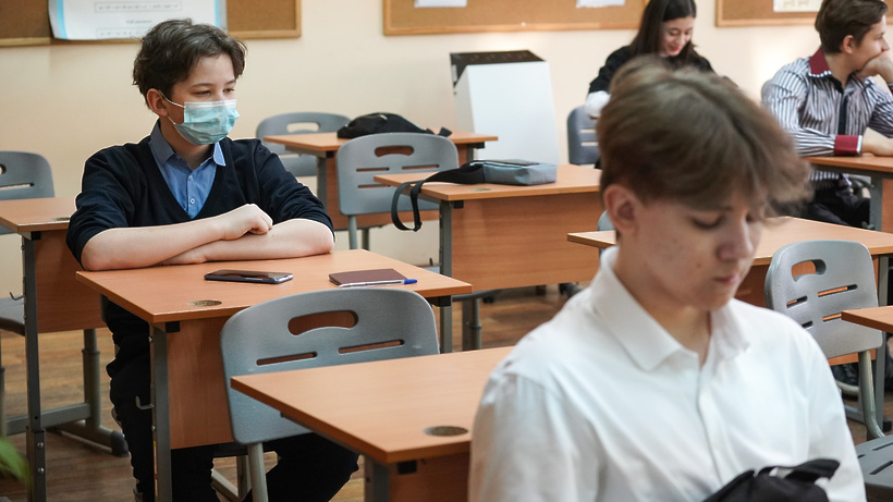 Более 3 тыс школьников в Москве примут участие во вступительных испытаниях в медиаклассы