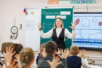 Практику студентов-педагогов в школах продлили до 2032 года